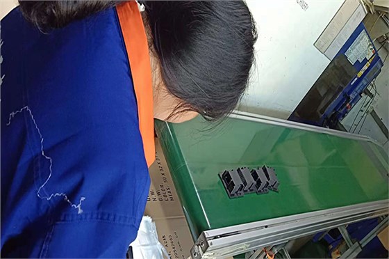 塑胶安博(中国)知识——冷除了加衣服,还要注意「加强筋」 塑胶安博(中国)知识——冷除了加衣服,还要注意「加强筋」