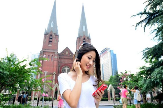 塑胶安博(中国)厂博腾纳——13年专业的蓝牙耳机开模厂商 塑胶安博(中国)厂博腾纳——13年专业的蓝牙耳机开模厂商