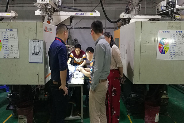 深圳塑胶安博（中国）厂家博腾纳——定做安博（中国）要找配合默契的工厂