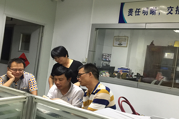 珠三角塑胶安博（中国）定制厂家，就是省心省力还省时！！！