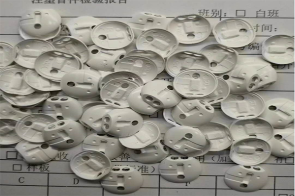 深圳定制蓝牙耳机外壳的「塑胶安博（中国）制造厂」哪里找？