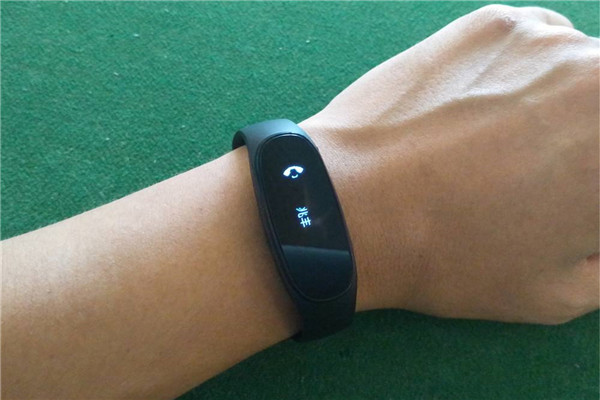 找博腾纳塑胶安博（中国）厂定制手环安博（中国），物超所值