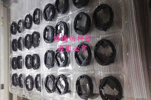 博腾纳出品蓝牙耳机塑胶安博（中国）：有分模线，但你看不见